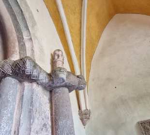 Toller Bau
