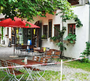 Museumsstüberl und Biergarten