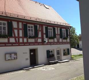 Rathaus Holzelfingen