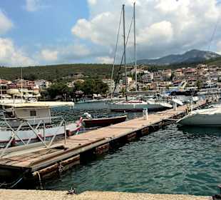 Hafen Neos Marmaras