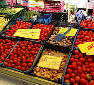 Rundgang über den Wochenmarkt Findorff