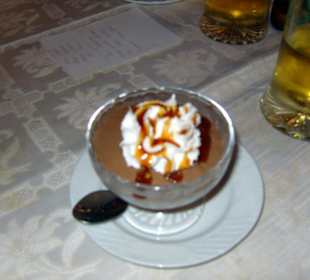 Ein Nachtisch mit Sahne!