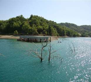 Versunkene Orte im Stausee Green Canyon
