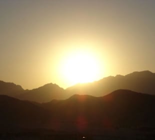 Sonnenuntergang in der Wüste