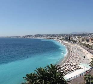 Ein  Blick vom Aussichtspunkt auf die Promenade