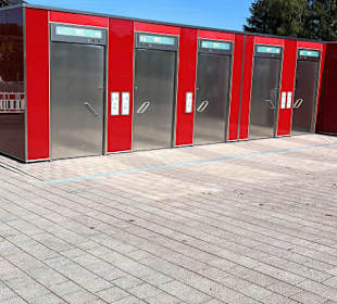 Kostenlose Toiletten am Parkplatz 