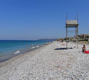 Strand- Blick in Richtung Rhodos-Stadt