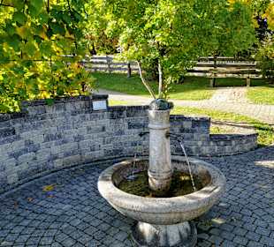 Brunnenanlage bei der Kapelle