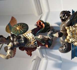 Figur im Innenbereich
