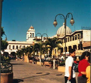Teilansicht auf die Plaza Civica