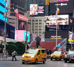 Times Square - hier ist die Treppe gesperrt