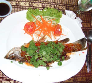 süß/scharfes Fischgericht