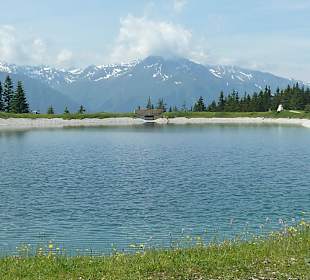 Kaltwassersee mit Blick auf das Karwendelgebirge