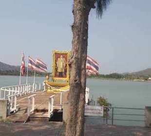 Der Steg mit Rama den 9