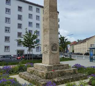 Kriegerdenkmal Lothstraße