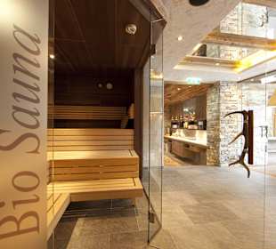Wellnessbereich mit Biosauna, Almsauna, Dampfbad 