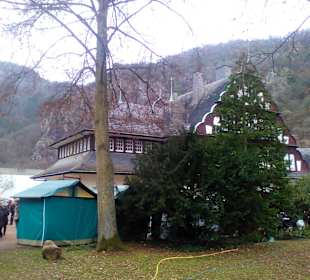 Romantischer Weihnachtsmarkt Kurpark Bad Münster