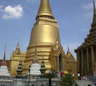 Wat Phra Kaeo / The Grand Palace