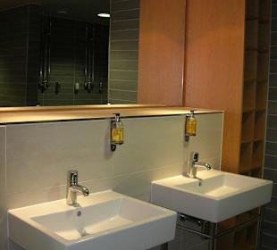 Umkleidekabine - Waschraum