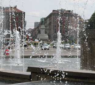 Фонтаны в жаркий день освежают