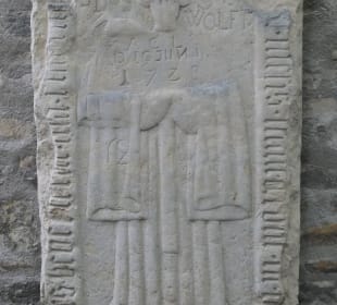 Bei der Michaeliskirche von Erfurt