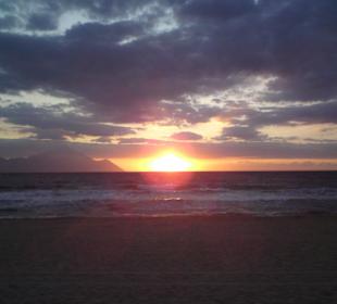 Sonnenaufgang vom Strand aus