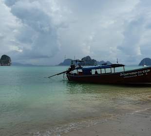 Am Strand von Koh Ngai