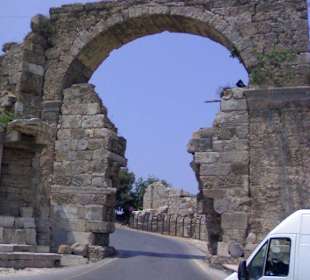 Historische Ruinen Side