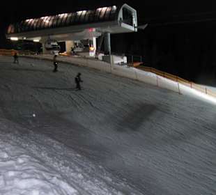 Nachtfahrt am Sonnenhang