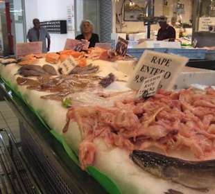 Neue Markthalle / Mercat Nou