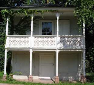 Teehäuschen Vorderansicht