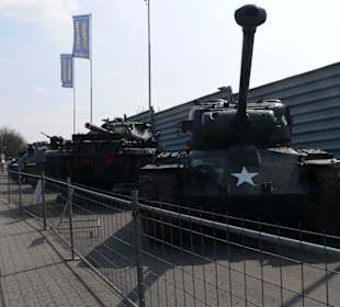 Auto & Technik Museum	