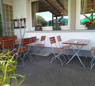 Zum Abendessen BEI DIMI (griechisch)