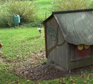 Spielplatz Dorfgemeinschaftshaus Schnetzenhausen