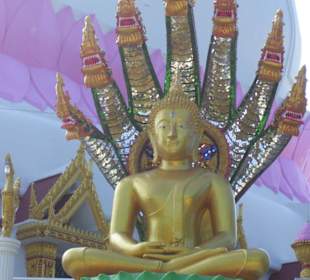 Statue