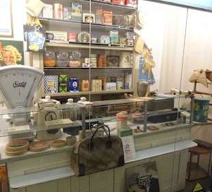 Ein Kolonialwaren-Händler