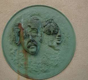 Gesichter und Köpfe