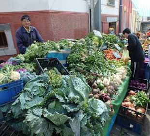 Gemüsestand in der Altstadt