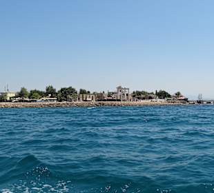 Bootsfahrt zum Hotel nur 7€..40min. mit dem Boot