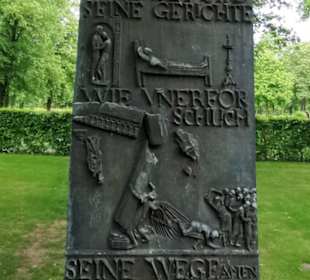 Ehrenhain für Luftkriegsopfer Nordfriedhof