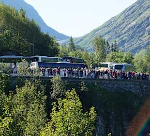 Aussichtspunkt oberhalb von Geiranger - Massen
