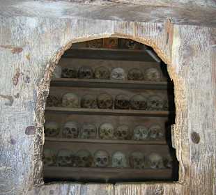 All'interno del monastero 