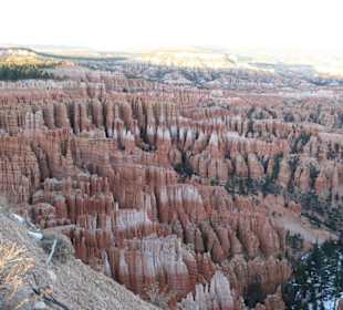 Beeindruckende Kalksteinzinnen
