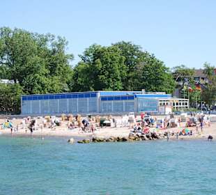 Das Meerwasserschwimmbad