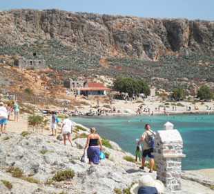 Erster Halt - Insel mit Festung & Badestrand