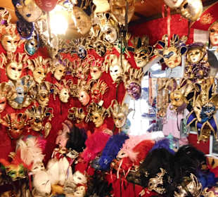 Venezianische Masken