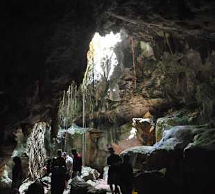 Höhle