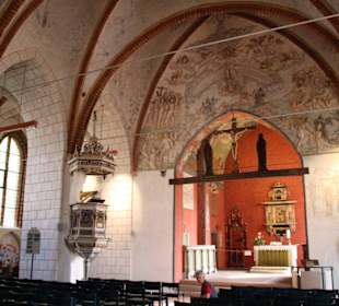 Blick in den Chorraum