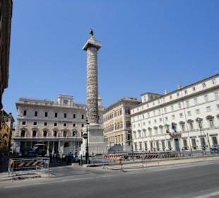 Piazza Colonna 