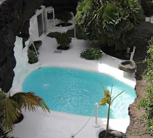Pool im Haus von C. Manrique